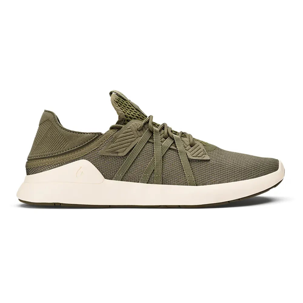 Step into Versatile Comfort: Olukai Men display picture 3