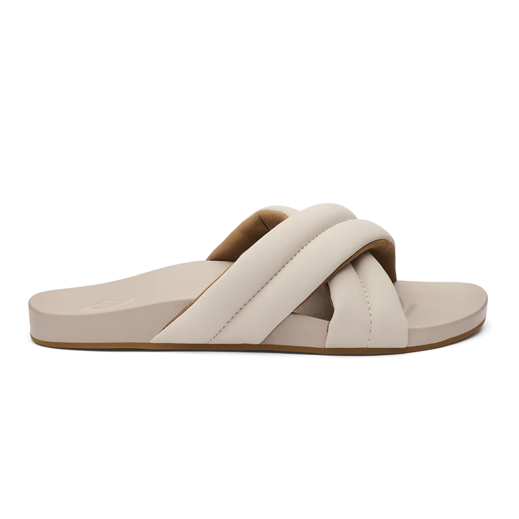 OluKai Women's Hila Sandal
